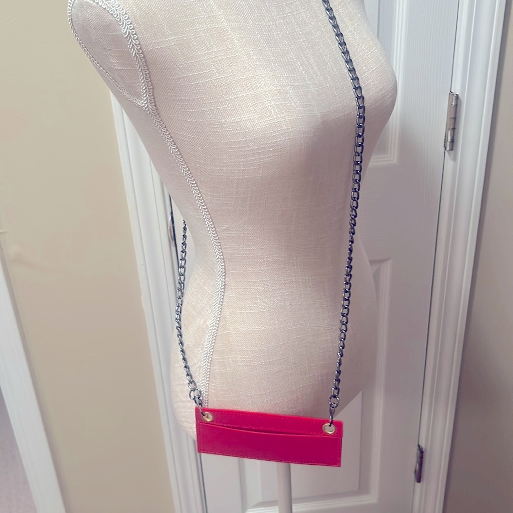 Gunmetal Bag Chain with Red Felt Wallet Insert